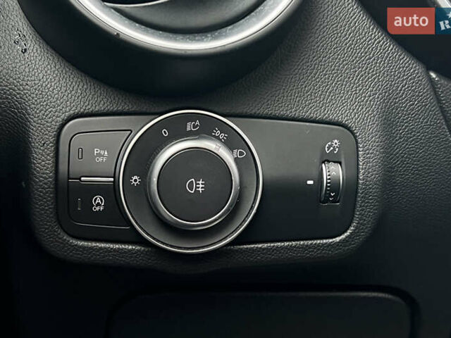 Білий Альфа Ромео Стелвіо, об'ємом двигуна 2 л та пробігом 112 тис. км за 16500 $, фото 14 на Automoto.ua