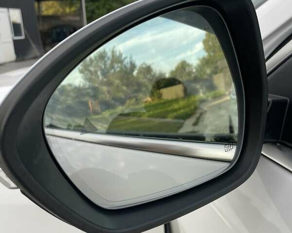 Белый Альфа Ромео Стелвио, объемом двигателя 2 л и пробегом 91 тыс. км за 20000 $, фото 23 на Automoto.ua