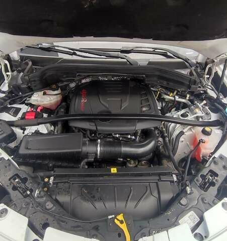 Белый Альфа Ромео Стелвио, объемом двигателя 2 л и пробегом 87 тыс. км за 21900 $, фото 28 на Automoto.ua