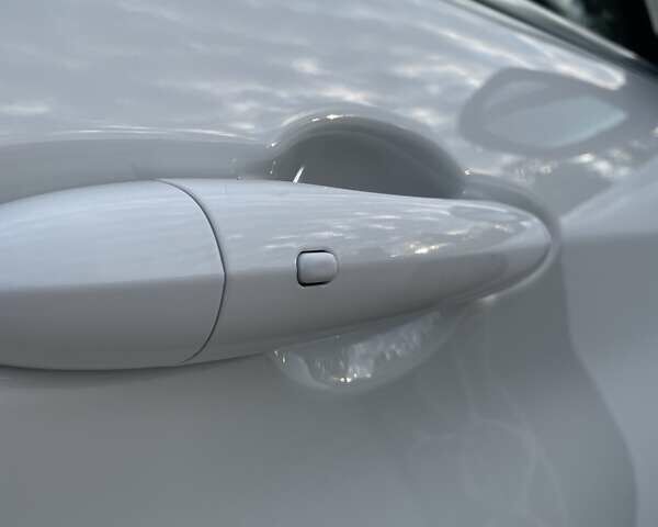 Белый Альфа Ромео Стелвио, объемом двигателя 2 л и пробегом 91 тыс. км за 20000 $, фото 22 на Automoto.ua