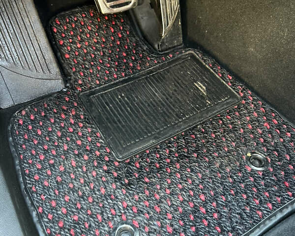 Белый Альфа Ромео Стелвио, объемом двигателя 2 л и пробегом 27 тыс. км за 28000 $, фото 14 на Automoto.ua