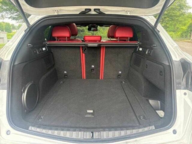 Білий Альфа Ромео Стелвіо, об'ємом двигуна 2 л та пробігом 45 тис. км за 15600 $, фото 16 на Automoto.ua