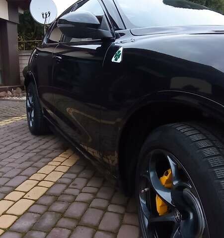 Черный Альфа Ромео Стелвио, объемом двигателя 2.89 л и пробегом 96 тыс. км за 35550 $, фото 20 на Automoto.ua