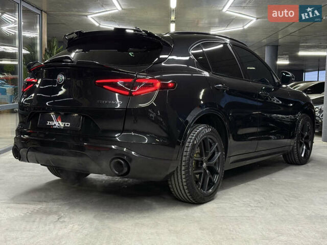 Альфа Ромео Стелвио 2020 в Одессе на Automoto.ua Черный Альфа Ромео Стелвио, объемом двигателя 2 л и пробегом 81 тыс. км за 27900 $, фото 14 на Automoto.ua