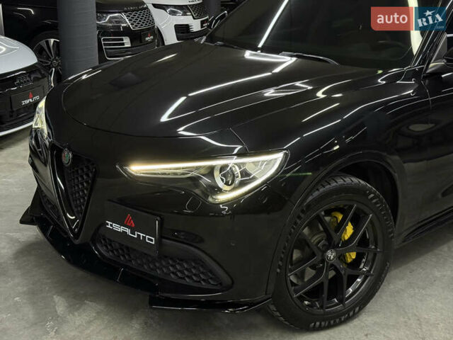 Альфа Ромео Стелвио 2020 в Одессе на Automoto.ua Черный Альфа Ромео Стелвио, объемом двигателя 2 л и пробегом 81 тыс. км за 27900 $, фото 7 на Automoto.ua