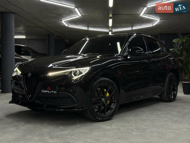 Альфа Ромео Стелвио 2020 в Одессе на Automoto.ua Черный Альфа Ромео Стелвио, объемом двигателя 2 л и пробегом 81 тыс. км за 27900 $, фото 6 на Automoto.ua