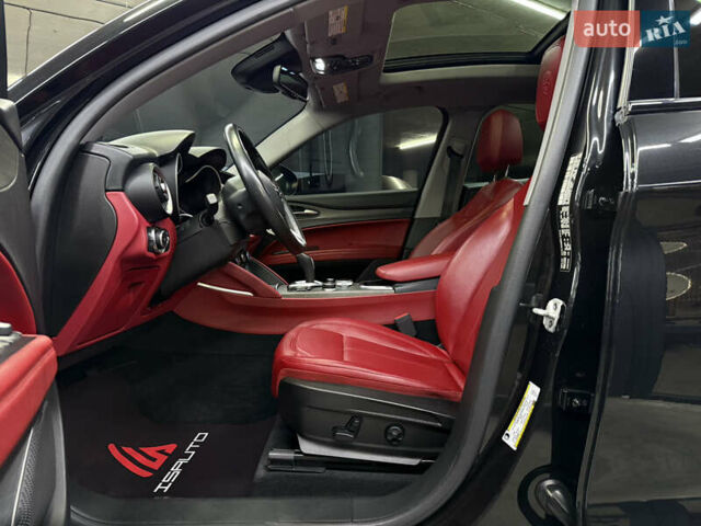 Альфа Ромео Стелвио 2020 в Одессе на Automoto.ua Черный Альфа Ромео Стелвио, объемом двигателя 2 л и пробегом 81 тыс. км за 27900 $, фото 20 на Automoto.ua