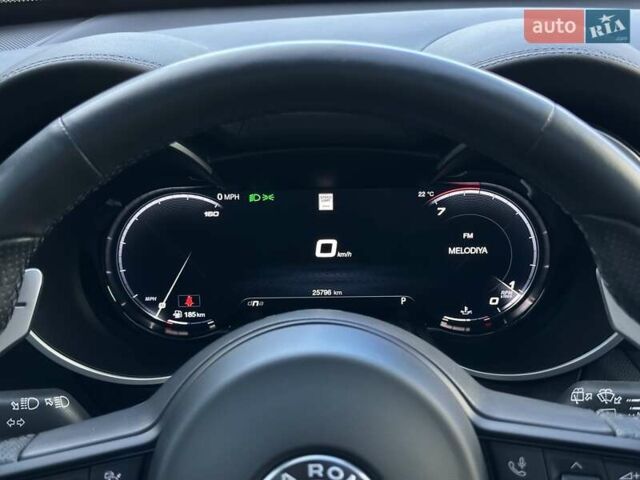Чорний Альфа Ромео Стелвіо, об'ємом двигуна 2 л та пробігом 25 тис. км за 45500 $, фото 51 на Automoto.ua