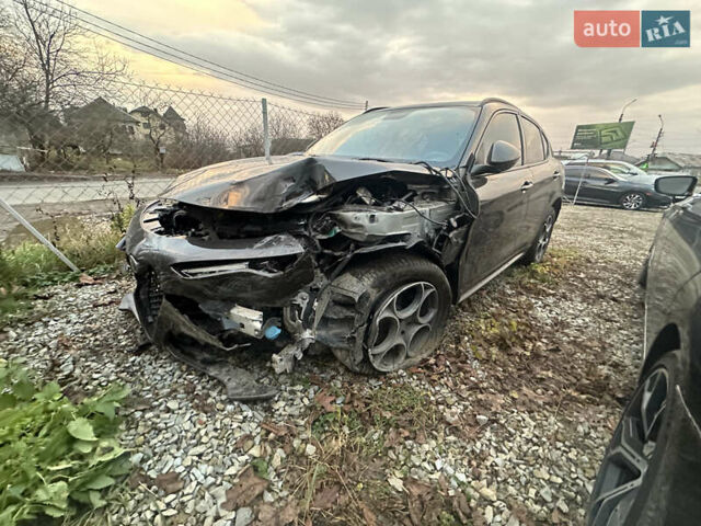 Коричневый Альфа Ромео Стелвио, объемом двигателя 2 л и пробегом 81 тыс. км за 13500 $, фото 5 на Automoto.ua