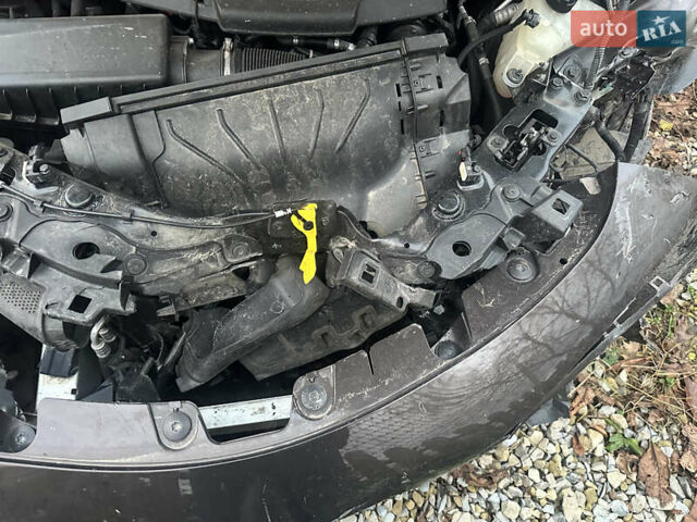 Коричневый Альфа Ромео Стелвио, объемом двигателя 2 л и пробегом 81 тыс. км за 13500 $, фото 8 на Automoto.ua