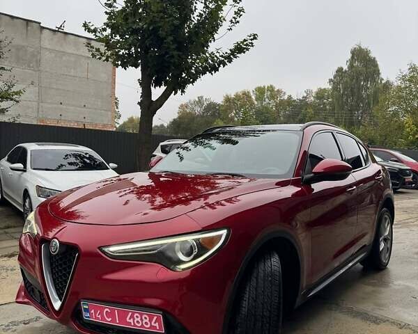 Червоний Альфа Ромео Стелвіо, об'ємом двигуна 2 л та пробігом 184 тис. км за 14500 $, фото 5 на Automoto.ua