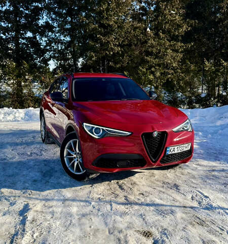 Червоний Альфа Ромео Стелвіо, об'ємом двигуна 2 л та пробігом 121 тис. км за 18200 $, фото 2 на Automoto.ua