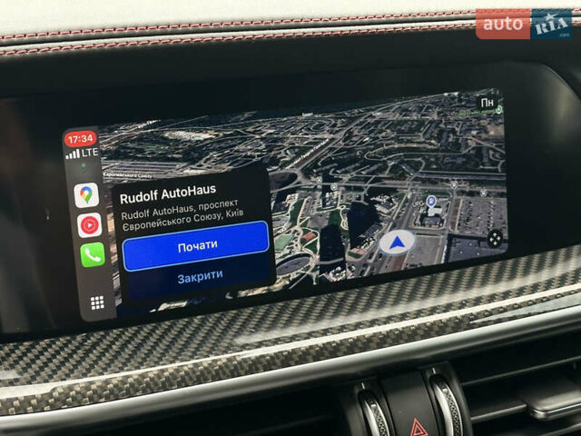 Красный Альфа Ромео Стелвио, объемом двигателя 2.9 л и пробегом 72 тыс. км за 44000 $, фото 2 на Automoto.ua