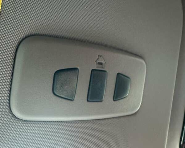 Красный Альфа Ромео Стелвио, объемом двигателя 2 л и пробегом 61 тыс. км за 19200 $, фото 44 на Automoto.ua