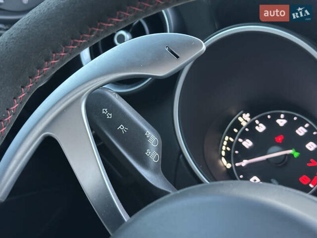 Красный Альфа Ромео Стелвио, объемом двигателя 2.9 л и пробегом 72 тыс. км за 44000 $, фото 44 на Automoto.ua