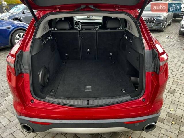 Альфа Ромео Стелвио 2018 в Луцке на Automoto.ua Красный Альфа Ромео Стелвио, объемом двигателя 2 л и пробегом 59 тыс. км за 15800 $, фото 5 на Automoto.ua