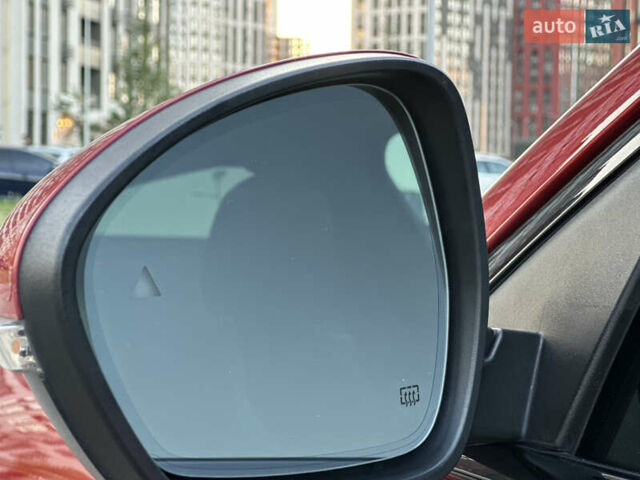 Красный Альфа Ромео Стелвио, объемом двигателя 2.9 л и пробегом 72 тыс. км за 44000 $, фото 4 на Automoto.ua