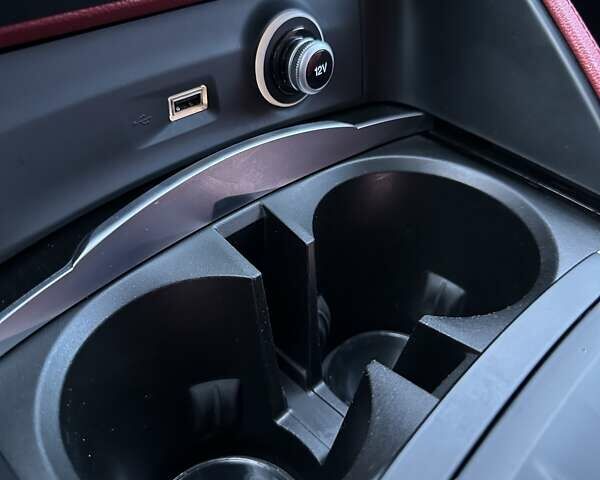 Красный Альфа Ромео Стелвио, объемом двигателя 2 л и пробегом 61 тыс. км за 19200 $, фото 41 на Automoto.ua