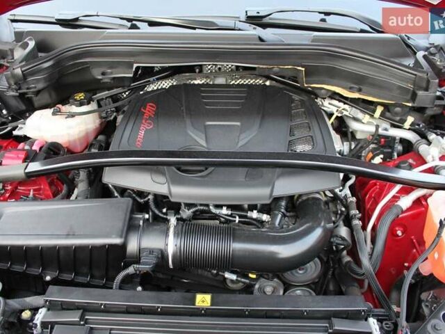 Красный Альфа Ромео Стелвио, объемом двигателя 2 л и пробегом 63 тыс. км за 21900 $, фото 49 на Automoto.ua