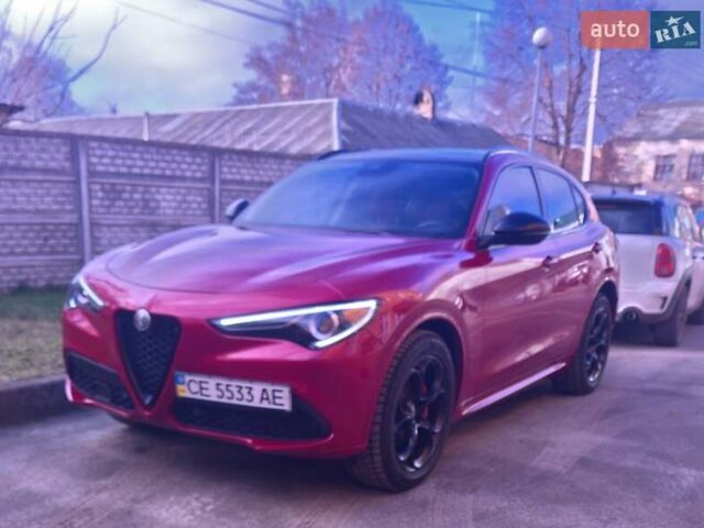 Красный Альфа Ромео Стелвио, объемом двигателя 2 л и пробегом 66 тыс. км за 28500 $, фото 2 на Automoto.ua