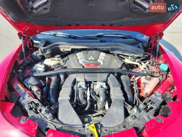 Красный Альфа Ромео Стелвио, объемом двигателя 2.9 л и пробегом 33 тыс. км за 57000 $, фото 61 на Automoto.ua