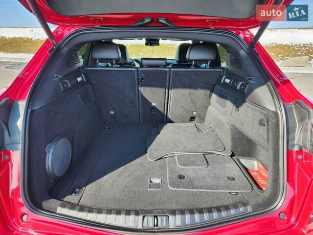 Красный Альфа Ромео Стелвио, объемом двигателя 2.9 л и пробегом 33 тыс. км за 57000 $, фото 58 на Automoto.ua