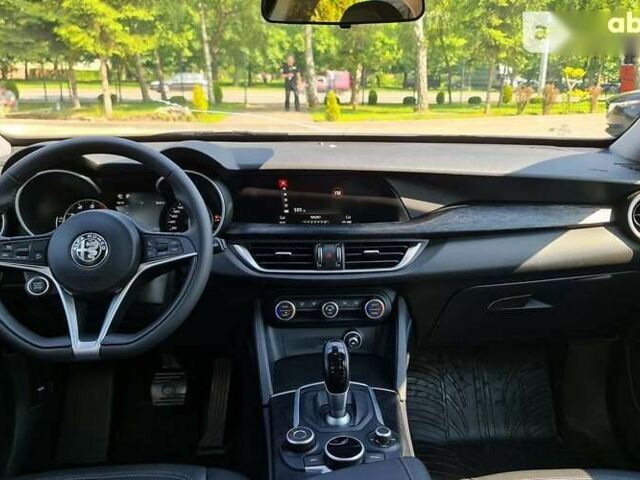 Альфа Ромео Стелвіо, об'ємом двигуна 2 л та пробігом 38 тис. км за 40999 $, фото 8 на Automoto.ua