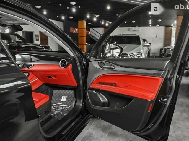 Альфа Ромео Стелвио, объемом двигателя 2 л и пробегом 11 тыс. км за 41500 $, фото 22 на Automoto.ua