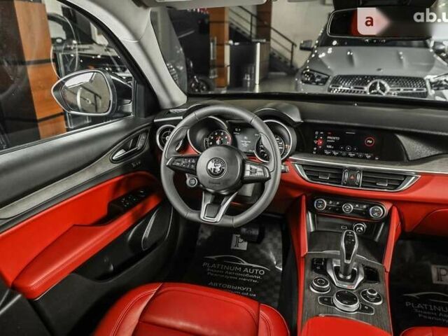 Альфа Ромео Стелвио, объемом двигателя 2 л и пробегом 11 тыс. км за 41500 $, фото 20 на Automoto.ua
