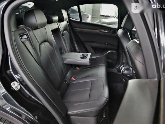 Альфа Ромео Стелвио, объемом двигателя 2 л и пробегом 10 тыс. км за 42900 $, фото 10 на Automoto.ua