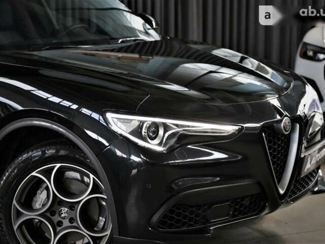 Альфа Ромео Стелвио, объемом двигателя 2 л и пробегом 10 тыс. км за 42900 $, фото 3 на Automoto.ua