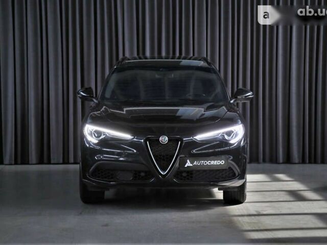 Альфа Ромео Стелвио, объемом двигателя 2 л и пробегом 10 тыс. км за 42900 $, фото 1 на Automoto.ua