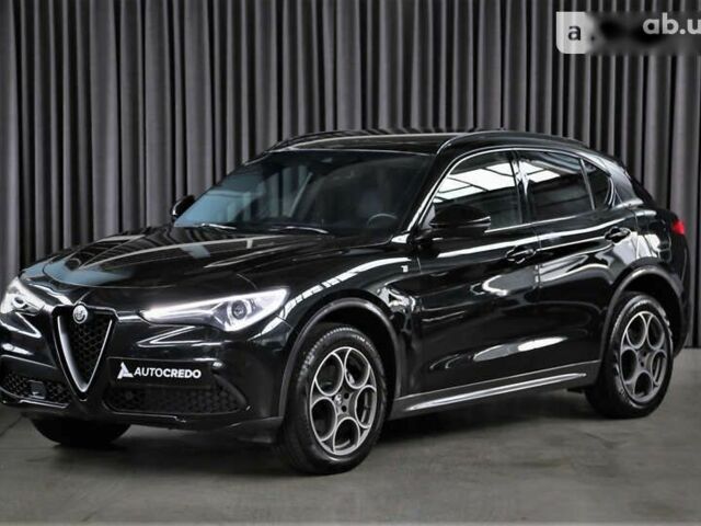 Альфа Ромео Стелвио, объемом двигателя 2 л и пробегом 10 тыс. км за 42900 $, фото 2 на Automoto.ua