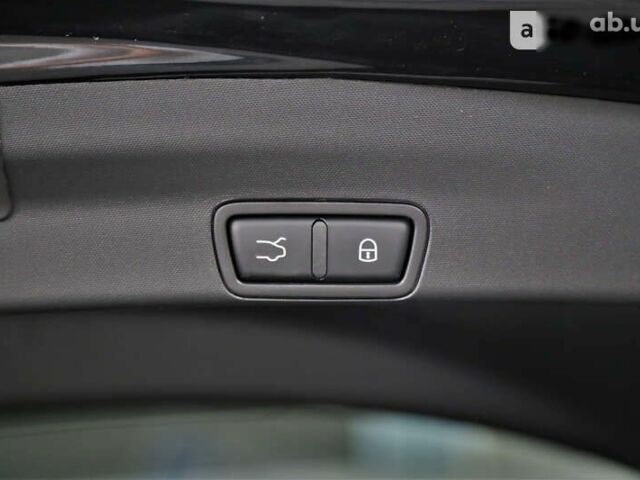 Альфа Ромео Стелвио, объемом двигателя 2 л и пробегом 10 тыс. км за 42900 $, фото 29 на Automoto.ua