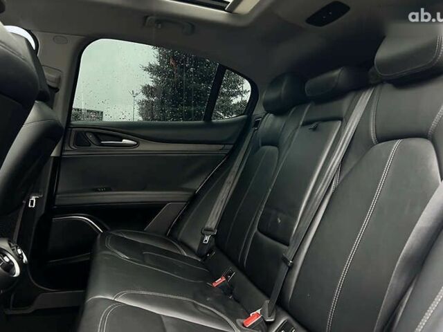 Альфа Ромео Стелвіо, об'ємом двигуна 2 л та пробігом 112 тис. км за 16500 $, фото 26 на Automoto.ua