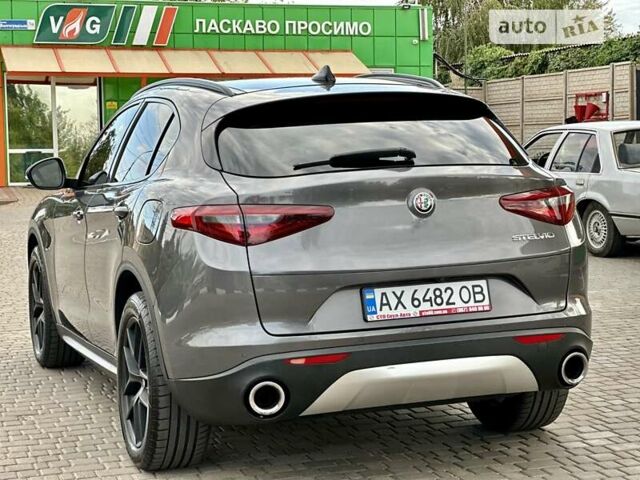 Альфа Ромео Стелвио, объемом двигателя 2 л и пробегом 80 тыс. км за 19500 $, фото 9 на Automoto.ua