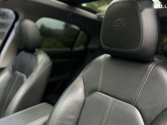 Альфа Ромео Стелвіо, об'ємом двигуна 2 л та пробігом 112 тис. км за 16500 $, фото 9 на Automoto.ua