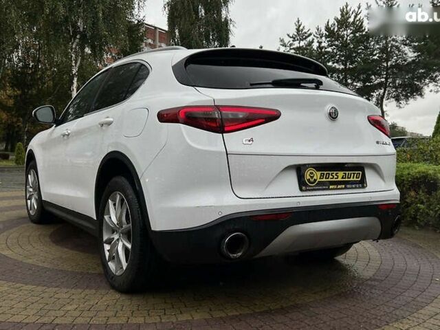 Альфа Ромео Стелвіо, об'ємом двигуна 2 л та пробігом 112 тис. км за 16500 $, фото 4 на Automoto.ua