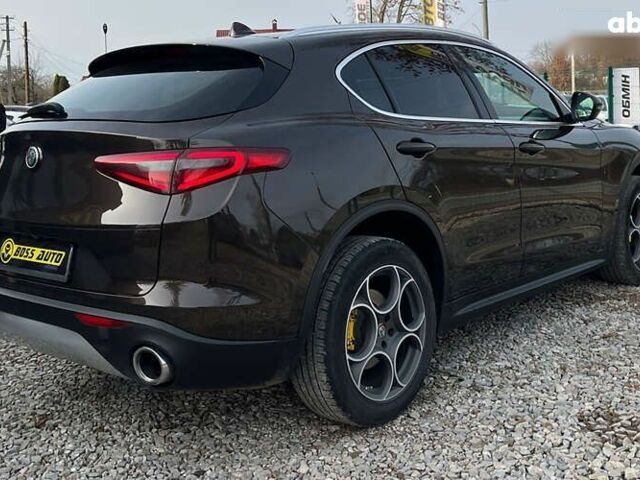Альфа Ромео Стелвио, объемом двигателя 2 л и пробегом 81 тыс. км за 22500 $, фото 6 на Automoto.ua