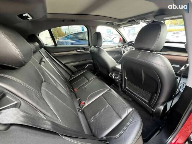 Альфа Ромео Стелвио, объемом двигателя 2 л и пробегом 59 тыс. км за 15800 $, фото 10 на Automoto.ua