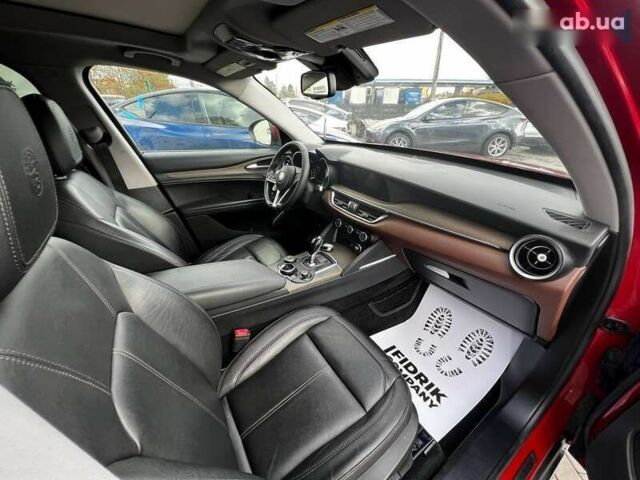 Альфа Ромео Стелвио, объемом двигателя 2 л и пробегом 59 тыс. км за 15800 $, фото 11 на Automoto.ua