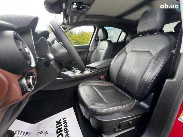 Альфа Ромео Стелвио, объемом двигателя 2 л и пробегом 59 тыс. км за 15800 $, фото 15 на Automoto.ua