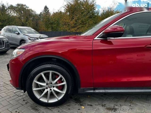 Альфа Ромео Стелвио, объемом двигателя 2 л и пробегом 59 тыс. км за 15800 $, фото 2 на Automoto.ua