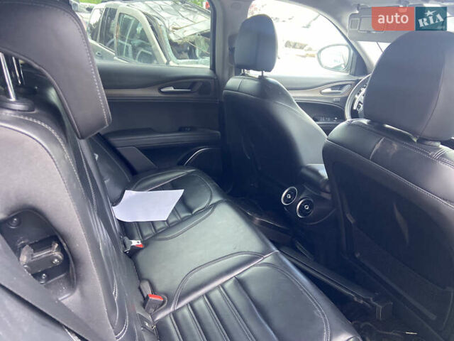 Альфа Ромео Стелвио 2018 в Киеве на Automoto.ua Альфа Ромео Стелвио, объемом двигателя 2 л и пробегом 98 тыс. км за 6800 $, фото 5 на Automoto.ua