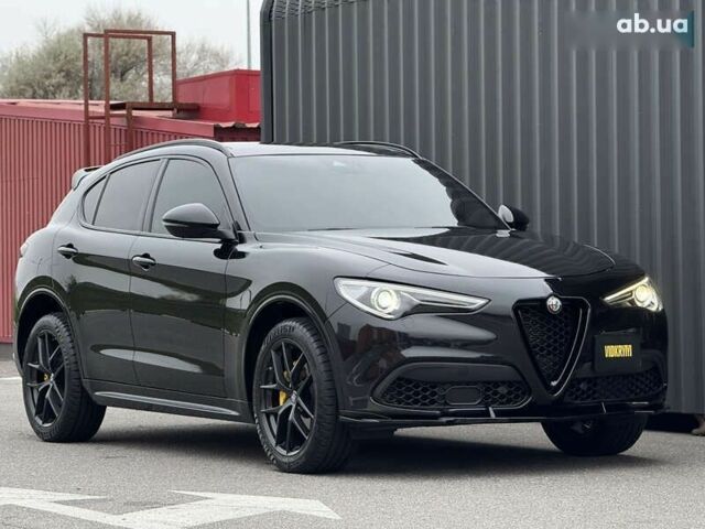 Альфа Ромео Стелвіо, об'ємом двигуна 2 л та пробігом 82 тис. км за 26350 $, фото 23 на Automoto.ua