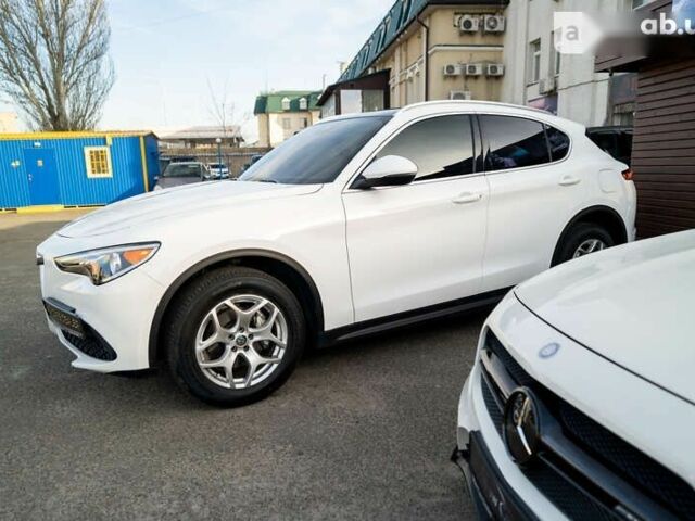 Альфа Ромео Стелвио, объемом двигателя 2 л и пробегом 47 тыс. км за 32900 $, фото 3 на Automoto.ua