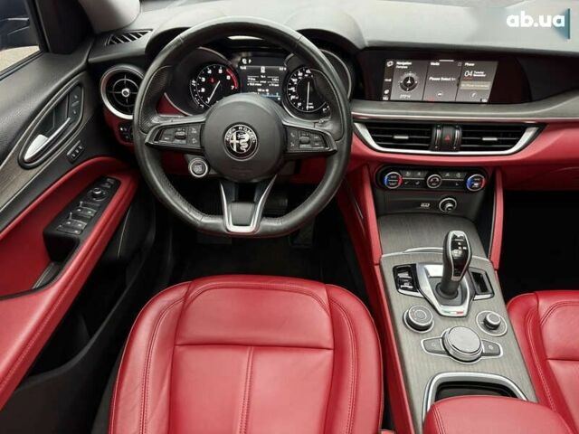 Альфа Ромео Стелвіо, об'ємом двигуна 2 л та пробігом 82 тис. км за 26350 $, фото 26 на Automoto.ua
