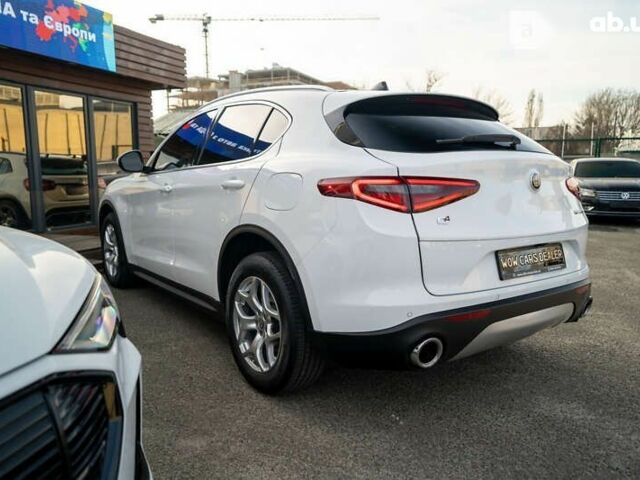 Альфа Ромео Стелвио, объемом двигателя 2 л и пробегом 47 тыс. км за 32900 $, фото 14 на Automoto.ua