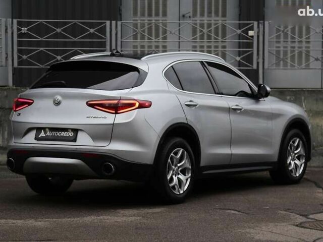 Альфа Ромео Стелвио, объемом двигателя 2 л и пробегом 130 тыс. км за 22900 $, фото 6 на Automoto.ua