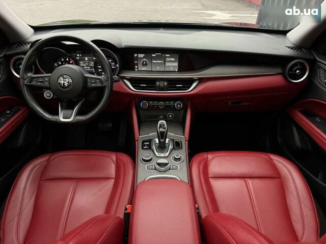 Альфа Ромео Стелвіо, об'ємом двигуна 2 л та пробігом 82 тис. км за 26350 $, фото 25 на Automoto.ua